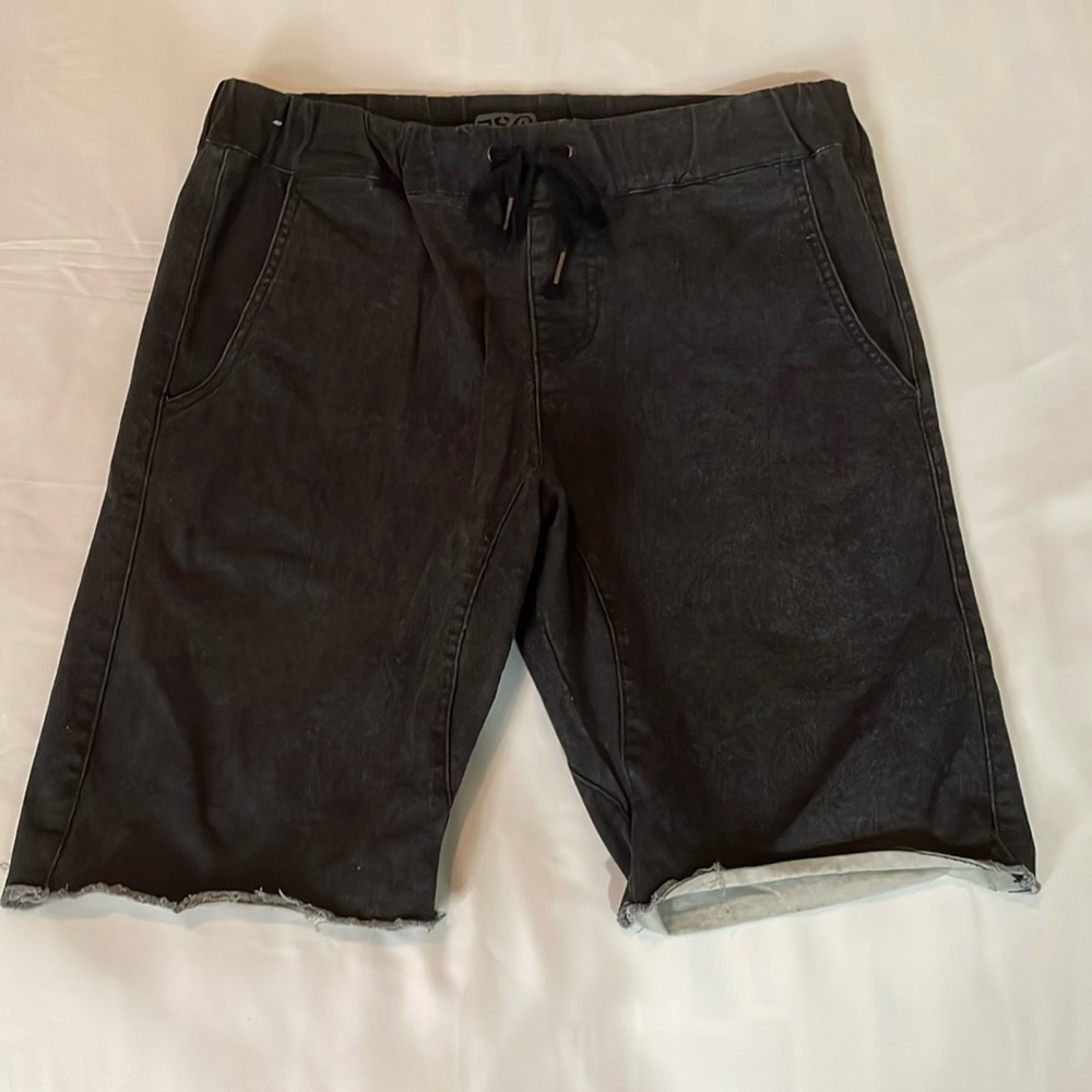 RSQ Men’s Shorts | Size Medium